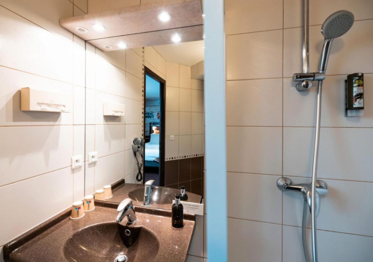 Logis Boutique Hotel Novalis Gradignan Esterno foto